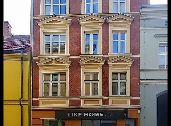 Chopina 4 דירה ראסיבורז'